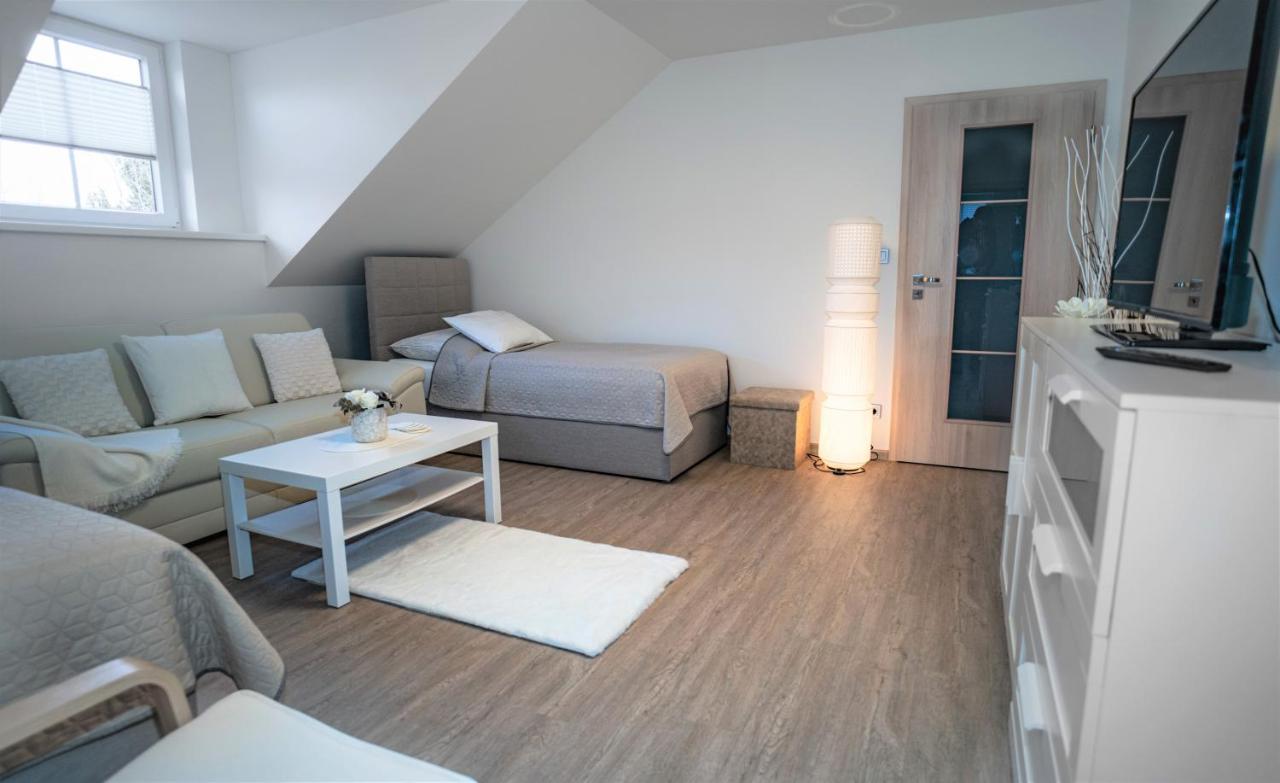 Apartmanovy Dum Sklipek Трутнов Экстерьер фото