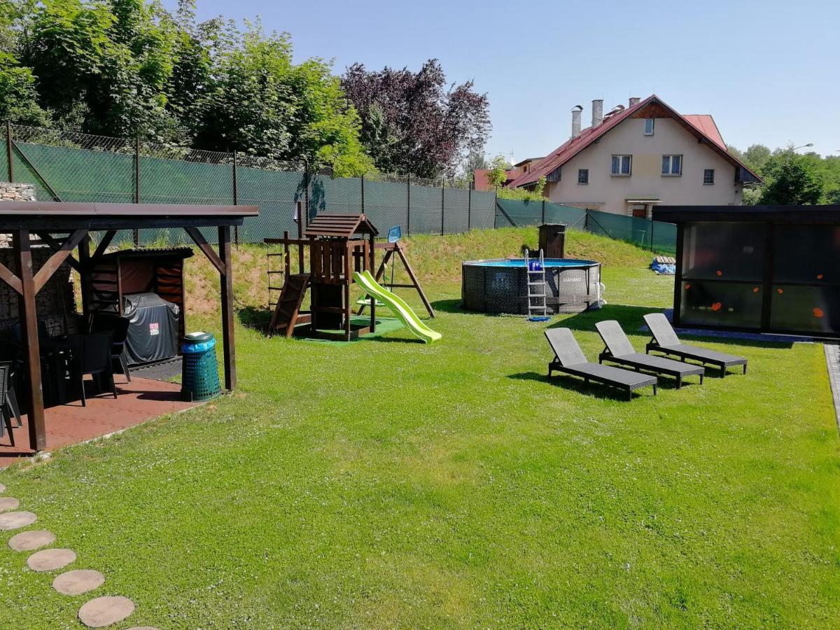 Apartmanovy Dum Sklipek Трутнов Экстерьер фото