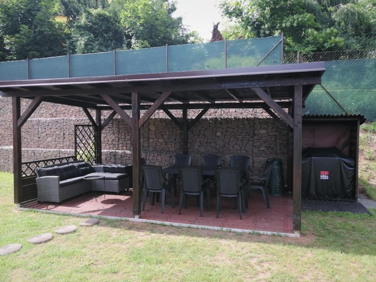 Apartmanovy Dum Sklipek Трутнов Экстерьер фото