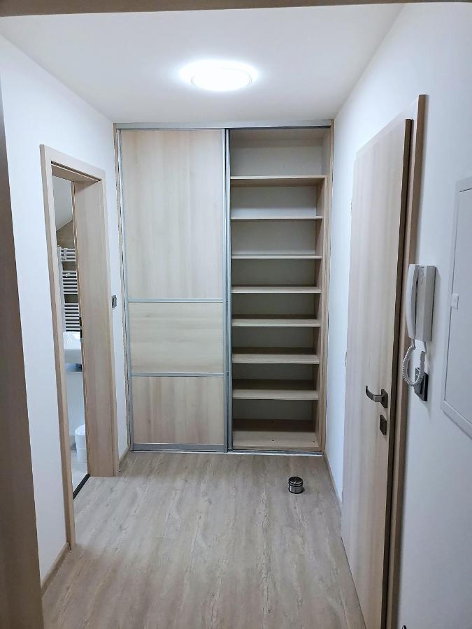 Apartmanovy Dum Sklipek Трутнов Экстерьер фото